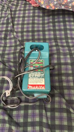 Makita battery charger