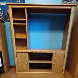  oak tone entertainment /tv center medium size