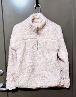 Sherpa fleece Pullover Sweater By Elodie(XS Size) (Pick up🛒 In Bellevue) *Check out my Other Posts 💕