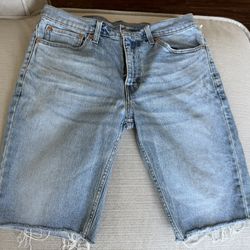 Levi’s Size 32 