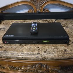 LG BP530 - 3D Blu-Ray Player 1080p