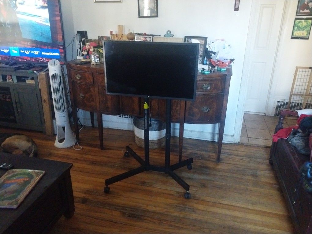LG 32 In Tv