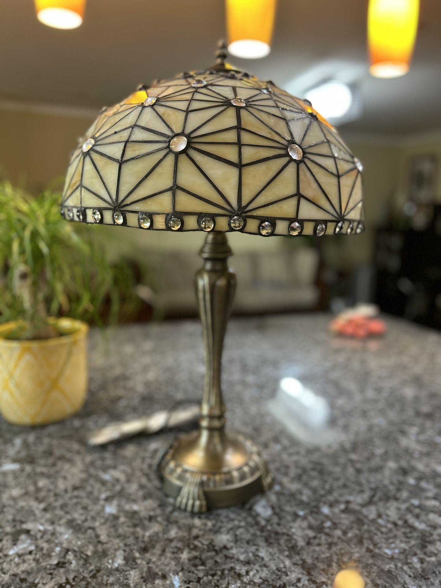 24 Inch Height Antique Gold Finish Table Lamp with Tiffany Art Glass Shade