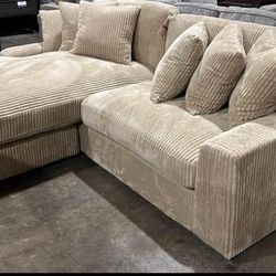 New Sectional Beige With Ottoman 