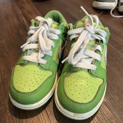 Kids Boys Nike Shoes Size 13