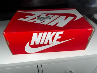Retro Nike Dunk Low