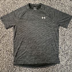 Under Armour Tech T – Medium Men’s - Dark Gray – Athletic Shirt
