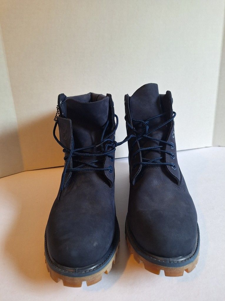 Timberland Boots Blue Color SIZE 9