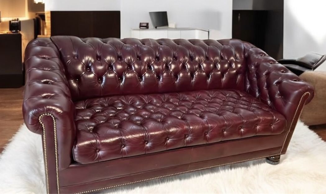 Free Delivery Hancock & Moore Leather Chesterfield Couch