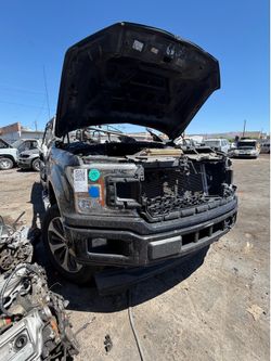 2020 Ford F-150 XL 2WD SuperCab for parts