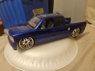 Die cast chevy Silverado ext cab