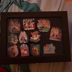 Disney small world complete mystery pen set