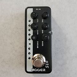 Mooer 015 Brown Sound Micro Preamp