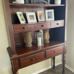 Cabinet Hutch 