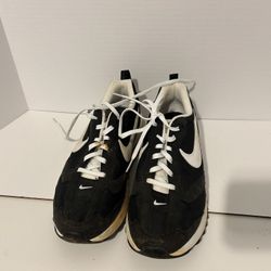 Nikes 