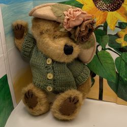 Boyds Bears MRS TRUMBULL, Jointed Plush