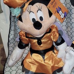 24" Minnie Mouse Halloween door greeter