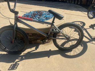 Sunday scout 20” BMX bike