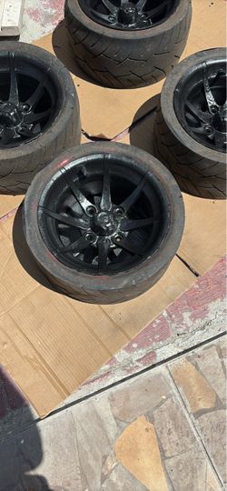 rines y gomas nuevas de carrito golf