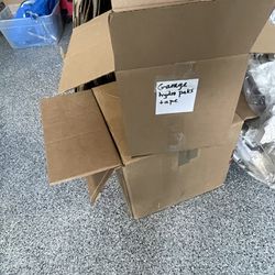 Free Boxes And Lots Of Packing Paper