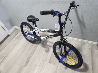 Kend Bike Bmx Boys 20 new Ready to ride good condition