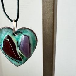 Glass Heart Pendant Necklace