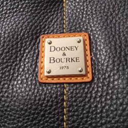 Brand New High End  Womens Handbag  Very Nice Brand!   $74