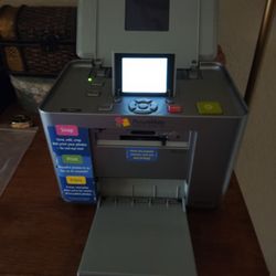Picture Mate Snap Printer With Cord And Adapter.$50