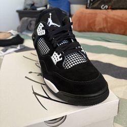 Jordan 4 