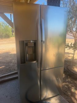 LG Refrigerator