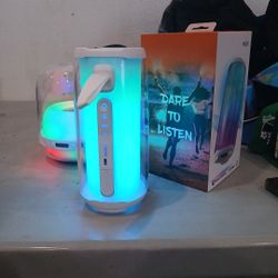 Light Up Bluetooth Speaker Portable Pulse 5 