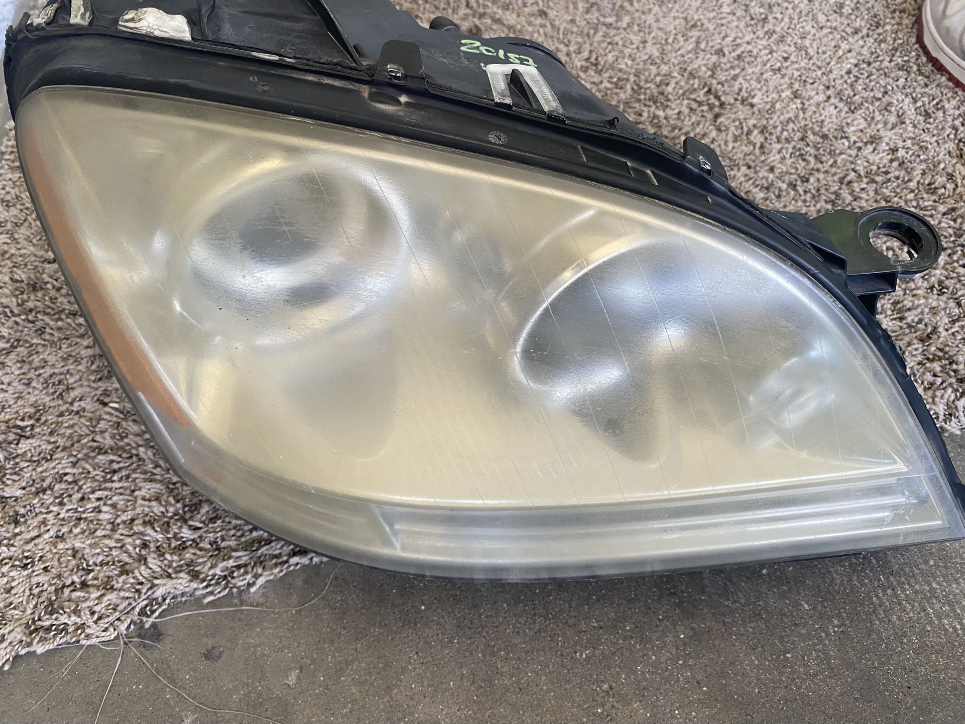 Mercedes Gl450 Passenger Headlights