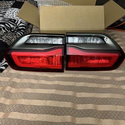 Tail Lights  Left And Right 