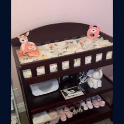 Baby Changing Station 