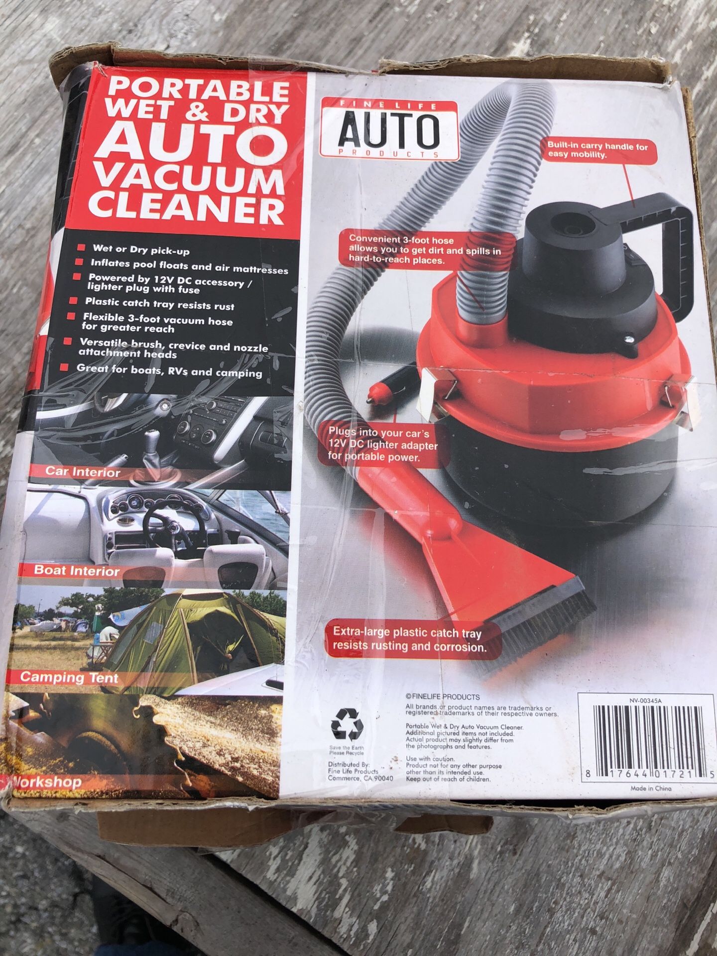 Auto vacuum wet and dry new in the box