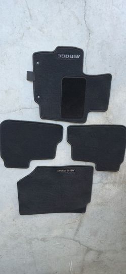 Mitsubishi Mirage Floor Mats Set