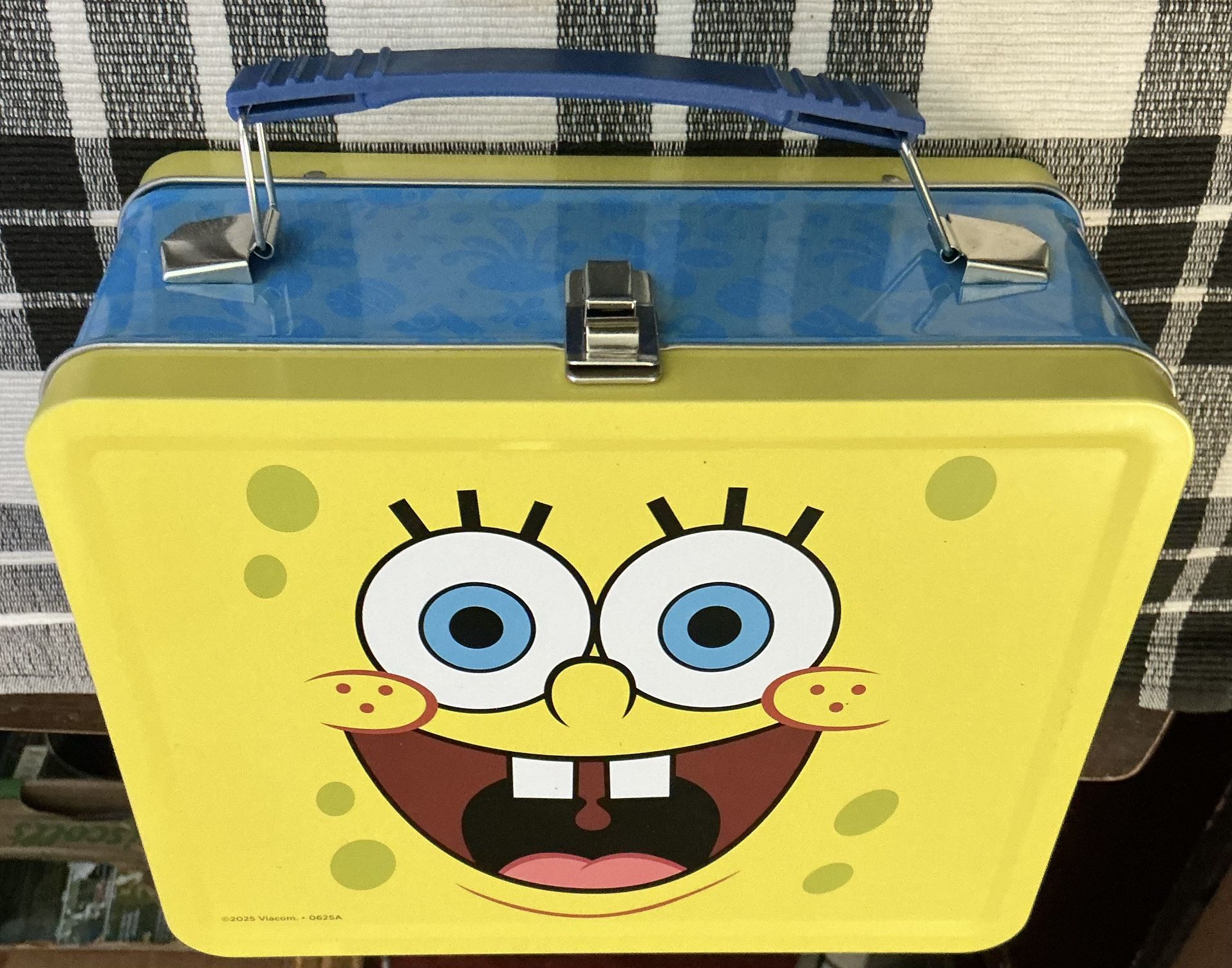 Lunchbox Metal Tin SpongeBob SquarePants Standard Size New
