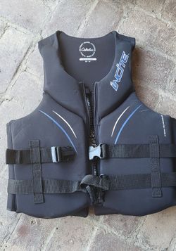 Life vest  medium/large