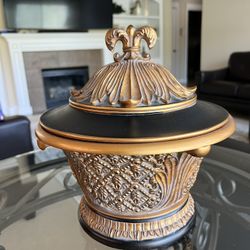Decorative Storage Piece 