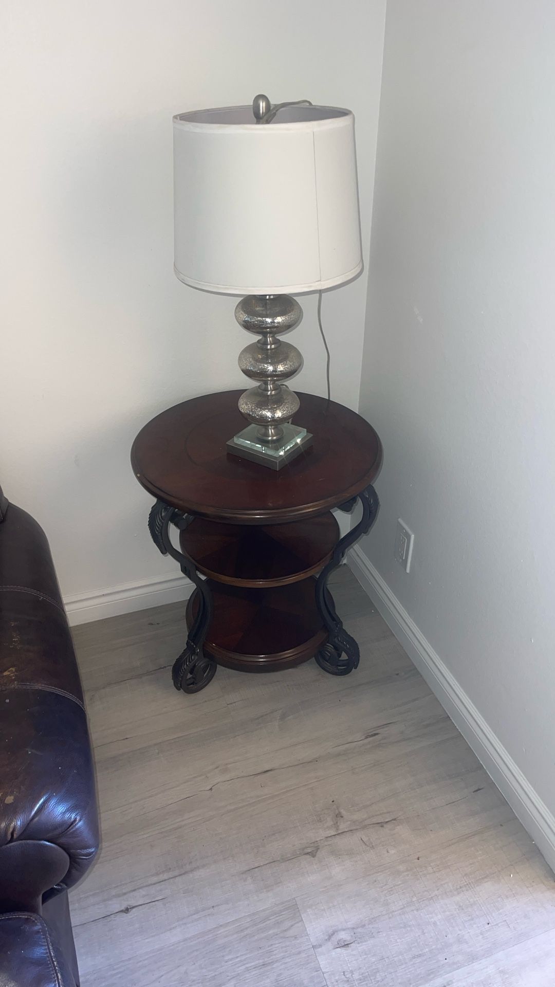“Round Side Table with Table Lamp