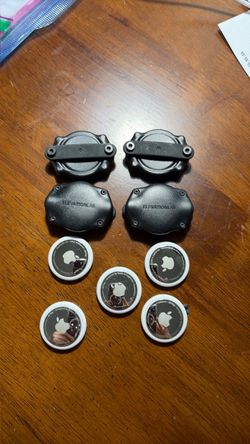 5 Apple AirTags 1st gen