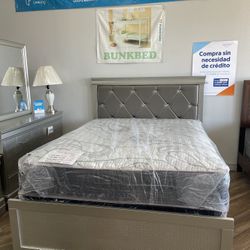 4 Pc Queen Bedroom Set !! Nueva Recámara Queen 