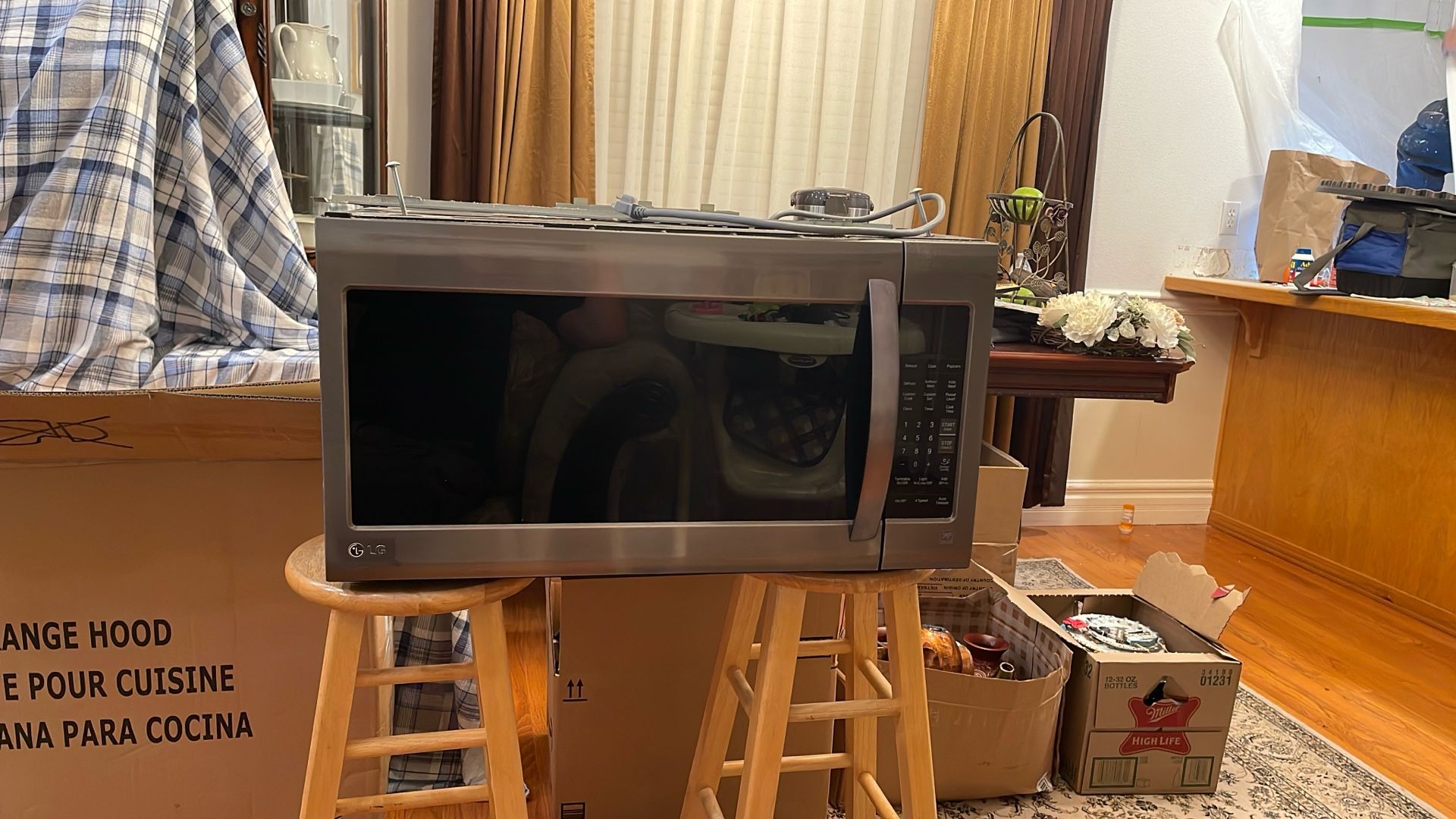 LG microwave/cabinet Mount