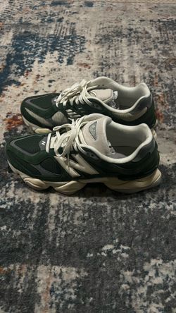 NEW BALANCE 9060 GREEN AND WHITE