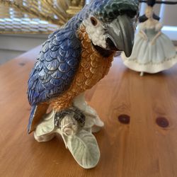 Goebel Germany Hand Painted Pottery Blue Green Macaw Parrot Bird 