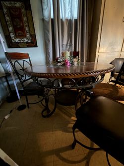 Nice Dining Set