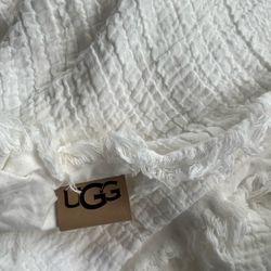 Ugg. Full queen duvet