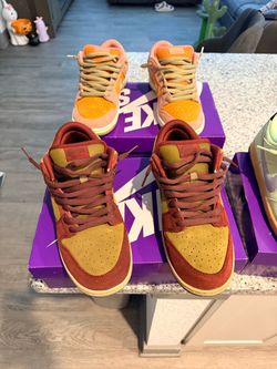 Nike SB Dunk and Dunk lot.
