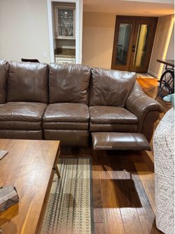 Leather sectional. 10x10