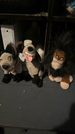 Licensed Disney plushies lion king